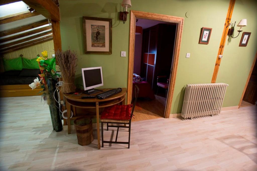 Alojamiento Rural Pueblo De La Ribera Penafiel Room photo